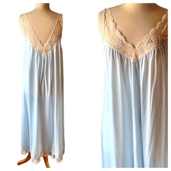 Vintage Lucie Ann Pastel Blue Lace Trim Full Length Nightgown - Large - Picture 5 of 8